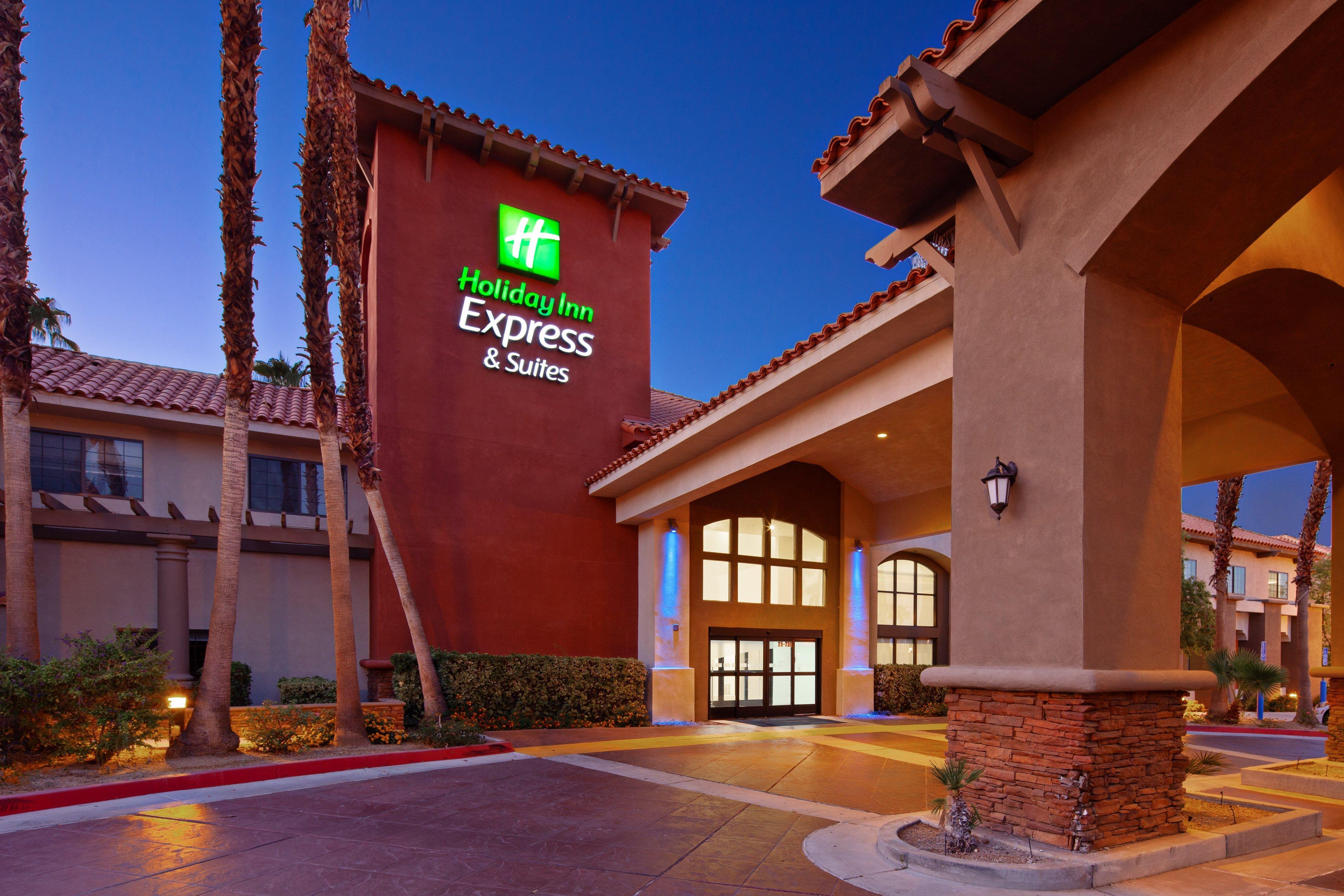 Holiday Inn Express & Suites Rancho Mirage - Palm Spgs Area By Ihg Exterior photo